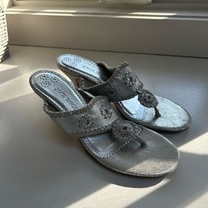 Jack Roger Sandler with heel